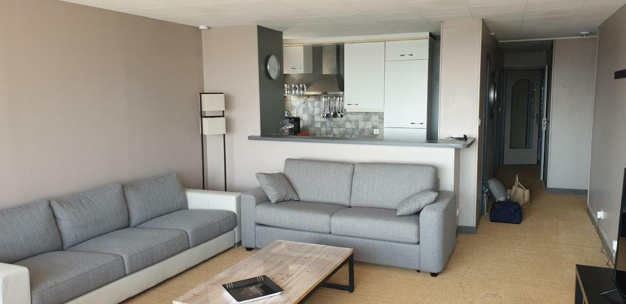 La Pecherie: Seaside Family Cocoon with Port Views Agde Exterior photo